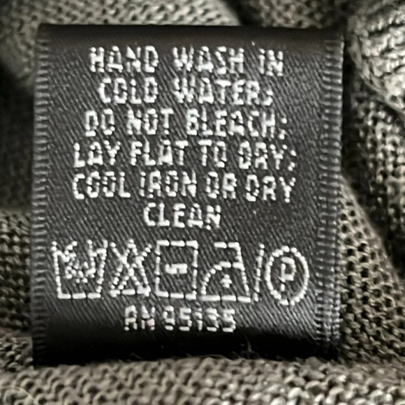 Lafayette 148 100% Linen Batwing V Neck Sweater in Gray - Size Medium - Picture 6 of 6